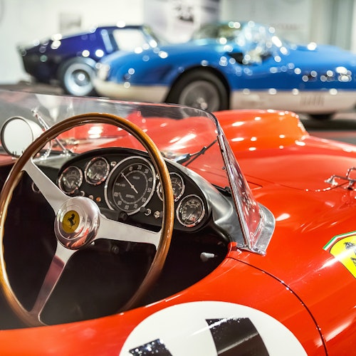 Vaš miran put do Maranella: kontrolna lista za Muzej Ferrari i testnu vožnju 2025.