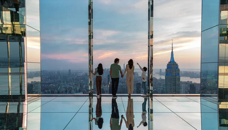 Un Duelo en las Alturas: Los Mejores Miradores de NYC en 2025