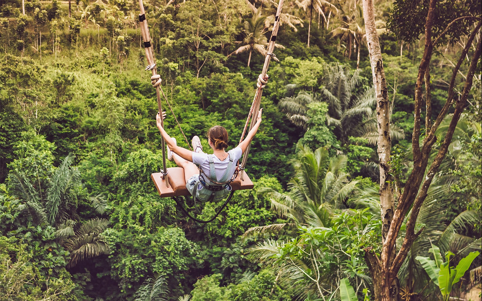 10 Bali Experiences That Will Blow Up Your Instagram (But Make Your Friends So Jealous)