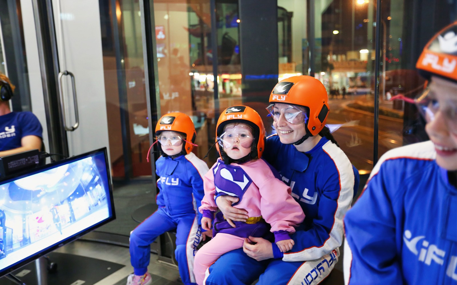 ✨ Sfidează Gravitația: Experiența Ultimă iFLY Flex