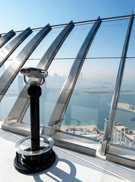 Nejkrásnější výhledy Dubaje: Osobní cesta od The View at the Palm k Sky Views Observatory