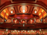 The Devil Wears Prada – Musikalen på Dominion Theatre, London — produktionsfoto 4