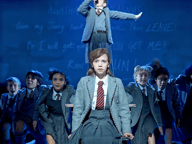 Matilda: Muzikál v Cambridge Theatre, Londýn — fotografie z inscenace 3