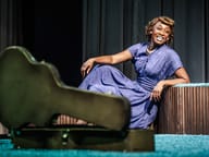 Marie & Rosetta in London — production photo 1