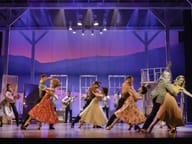 Dirty Dancing ensemble dancing at Kellerman’s resort