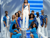 Mamma Mia! in Novello Theatre, Londen — productiefoto 1