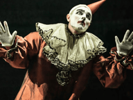 Cabaret in de Kit Kat Club in Playhouse Theatre, Londen — productiefoto 3
