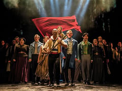 البؤساء في Sondheim Theatre، لندن — صورة من العرض 3