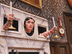 Das Stück, das schiefgeht im Duchess Theatre, London — Produktionsfoto 2