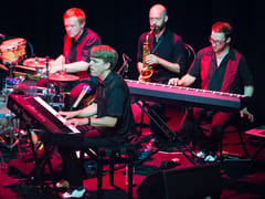 שואוסטופר - המחזמר שבאילתור ב־Cambridge Theatre, לונדון — תמונת הפקה 2