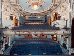 1536 — Ambassadors Theatre, लंदन — प्रोडक्शन फ़ोटो 1