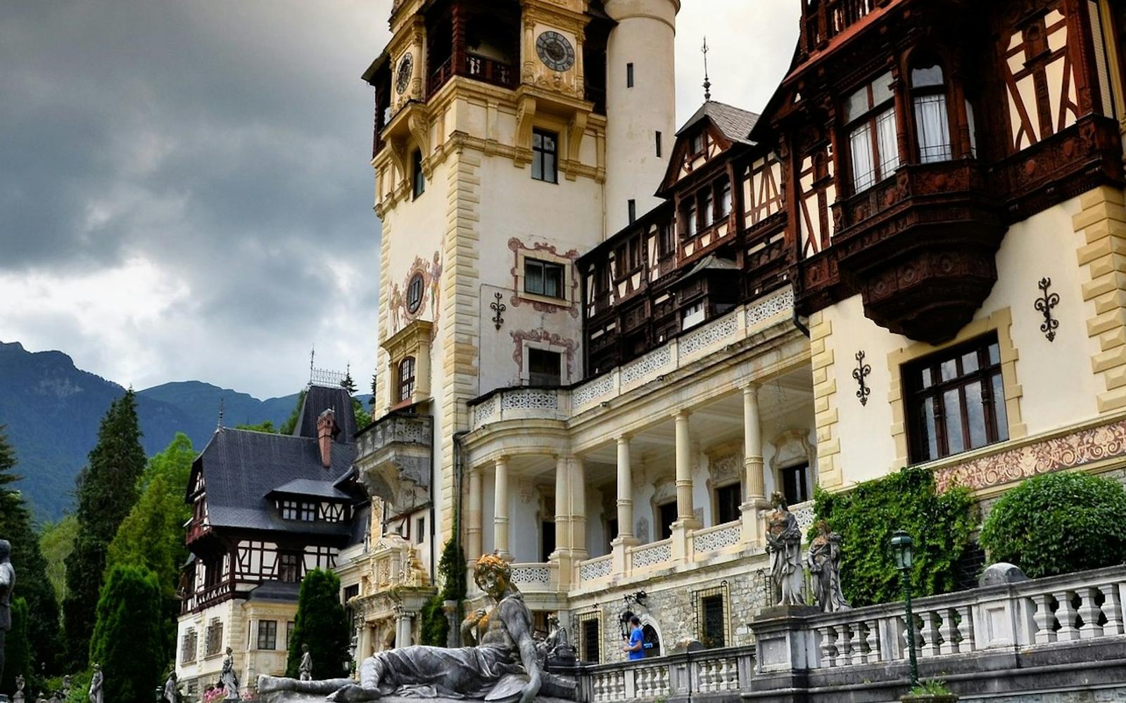 Peleș Castle: Entry Ticket