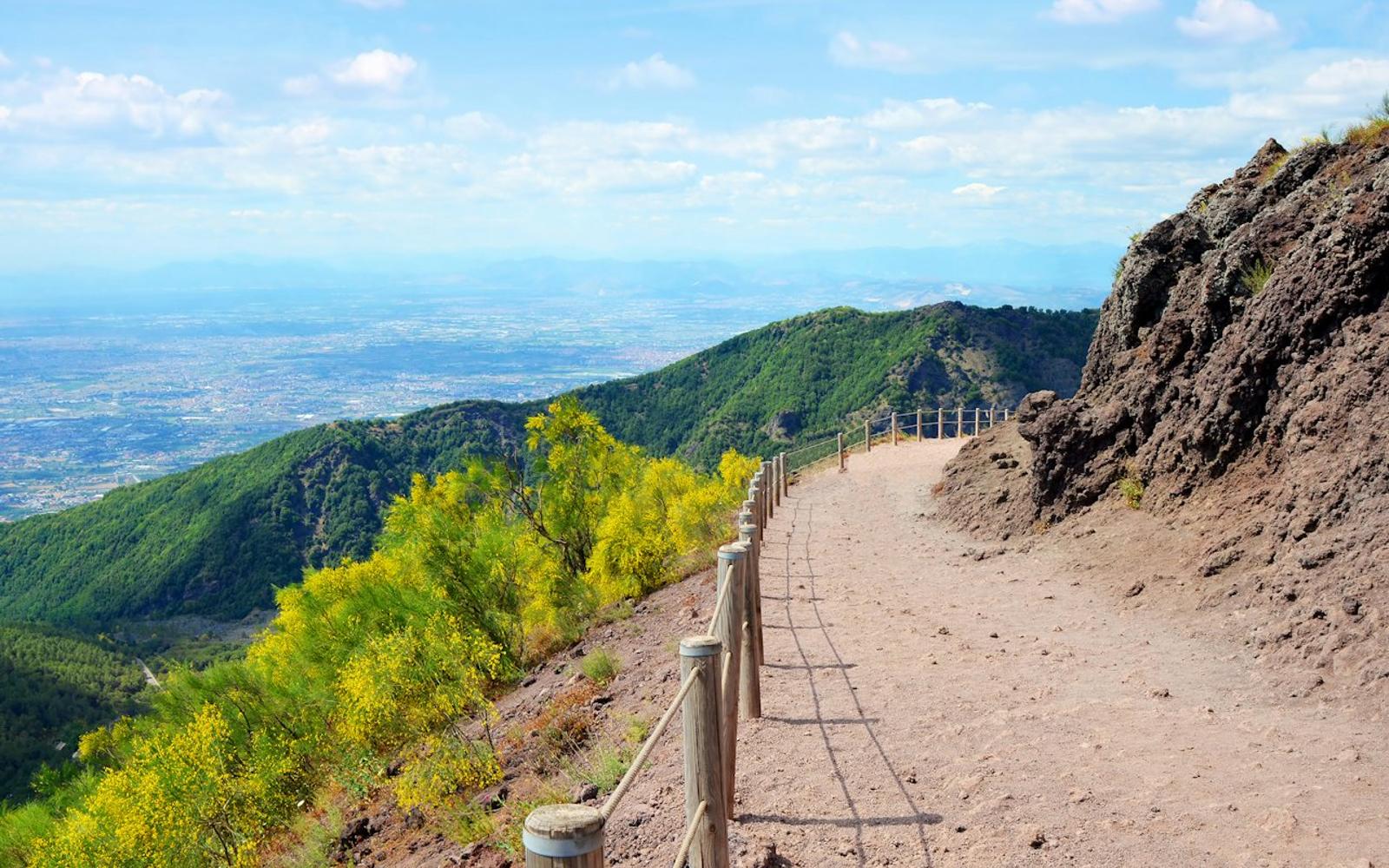 Mount Vesuvius: Transport Only from Ercolano by Vesuvio Express tickets at Mount Vesuvius, Naples
