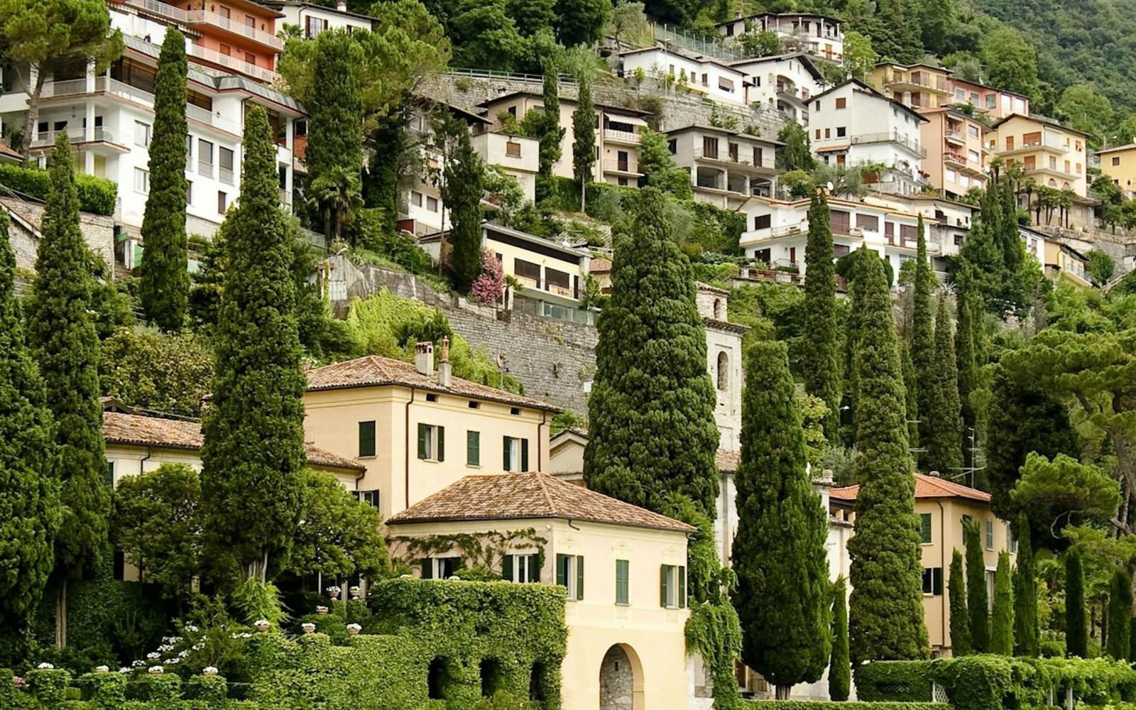 Villa Fogazzaro Roi: Guided Tour