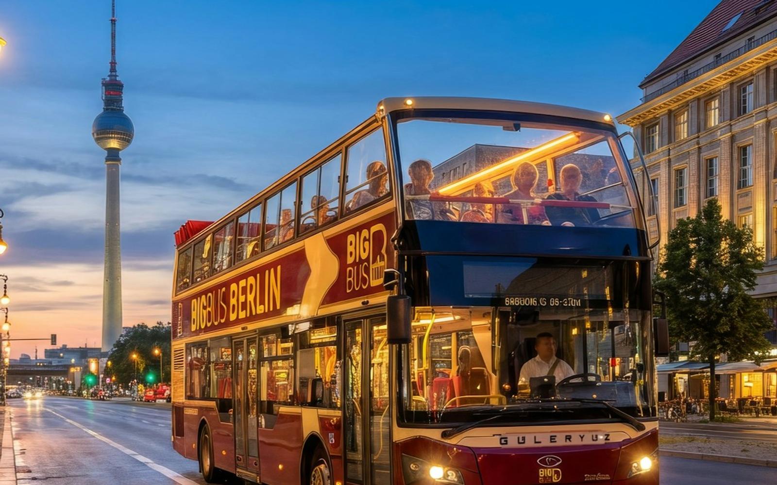 Berlin: Evening Open-Top Bus Tour with Live Guide