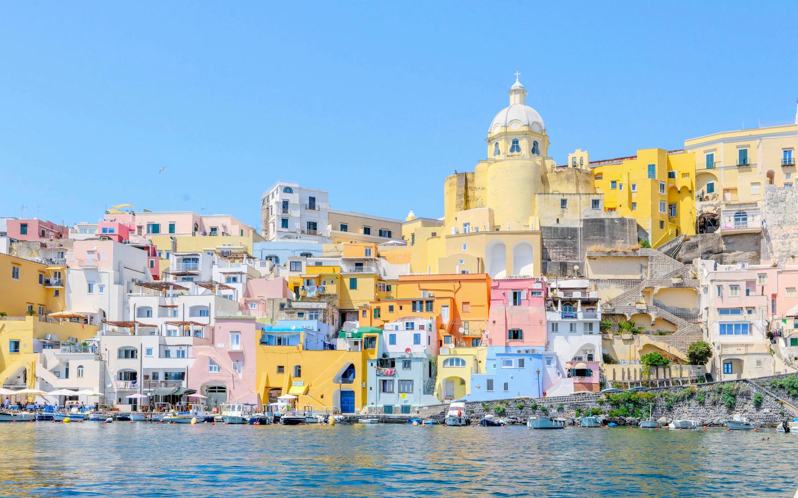 From Naples: Procida Island Boat Tour