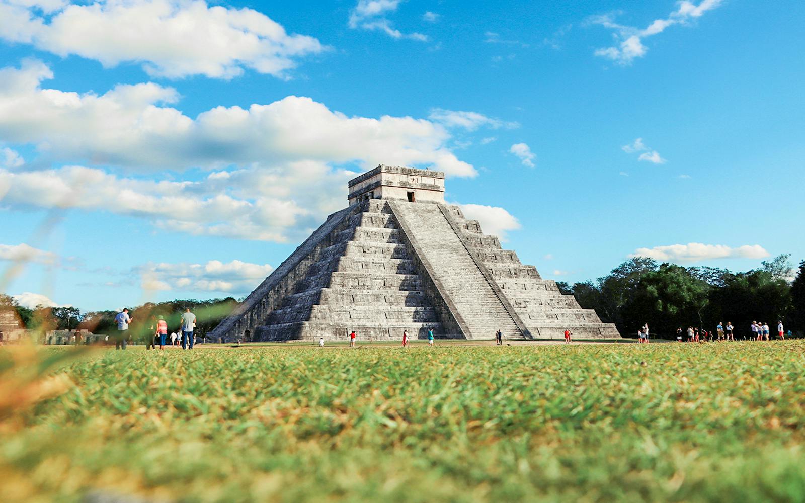 Chichén Itzá Skip-the-Line Ticket (All Taxes Inclusive)