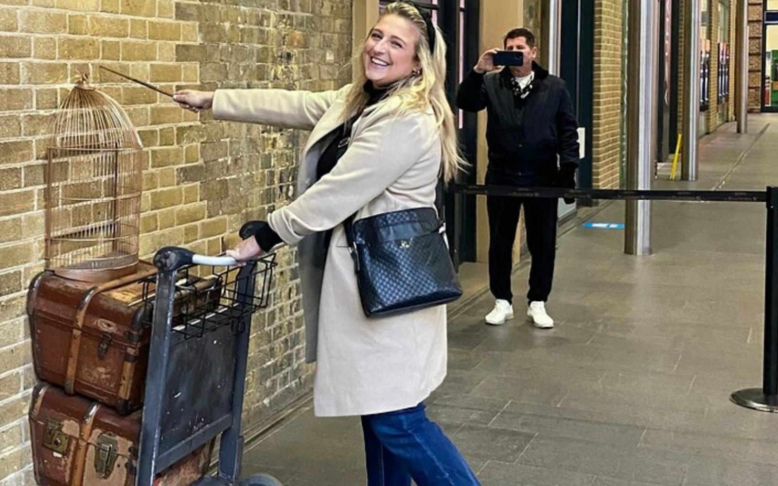 London: Harry Potter Film Locations Guided Tour tickets at Harry Potter Tours, London