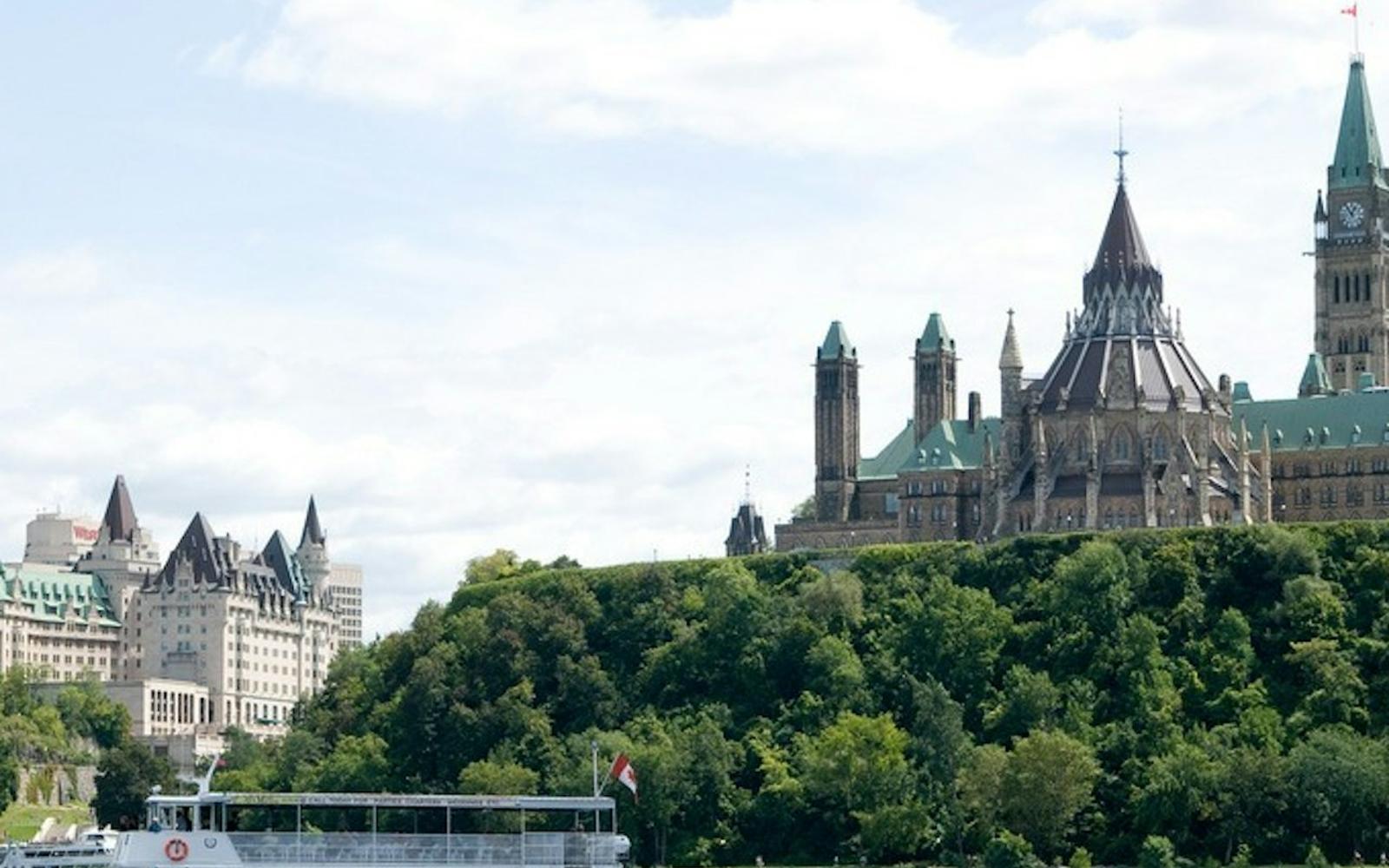 Ottawa River Boat Cruise