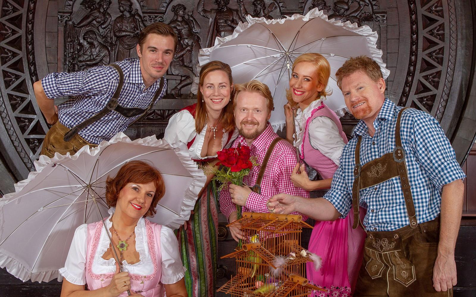 Vienna: Austrian Dinner Show tickets, Vienna