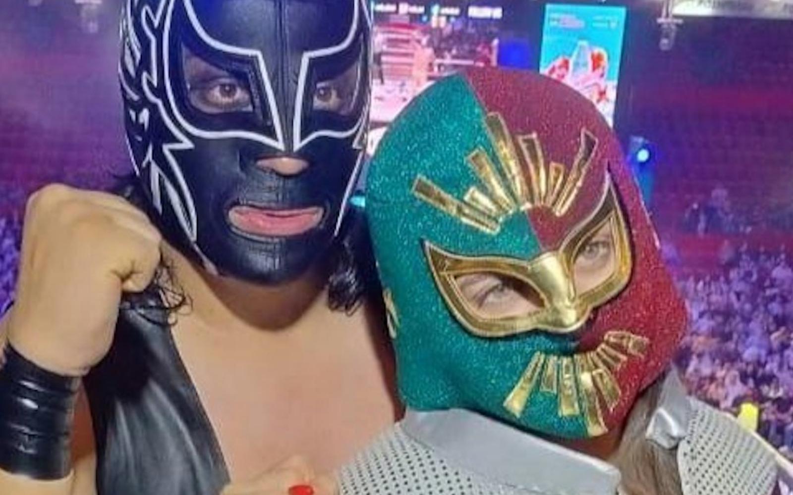 Arena México: Lucha Libre Show + Buffet Dinner & Drinks tickets at Arena México, مکزیکو سیتی
