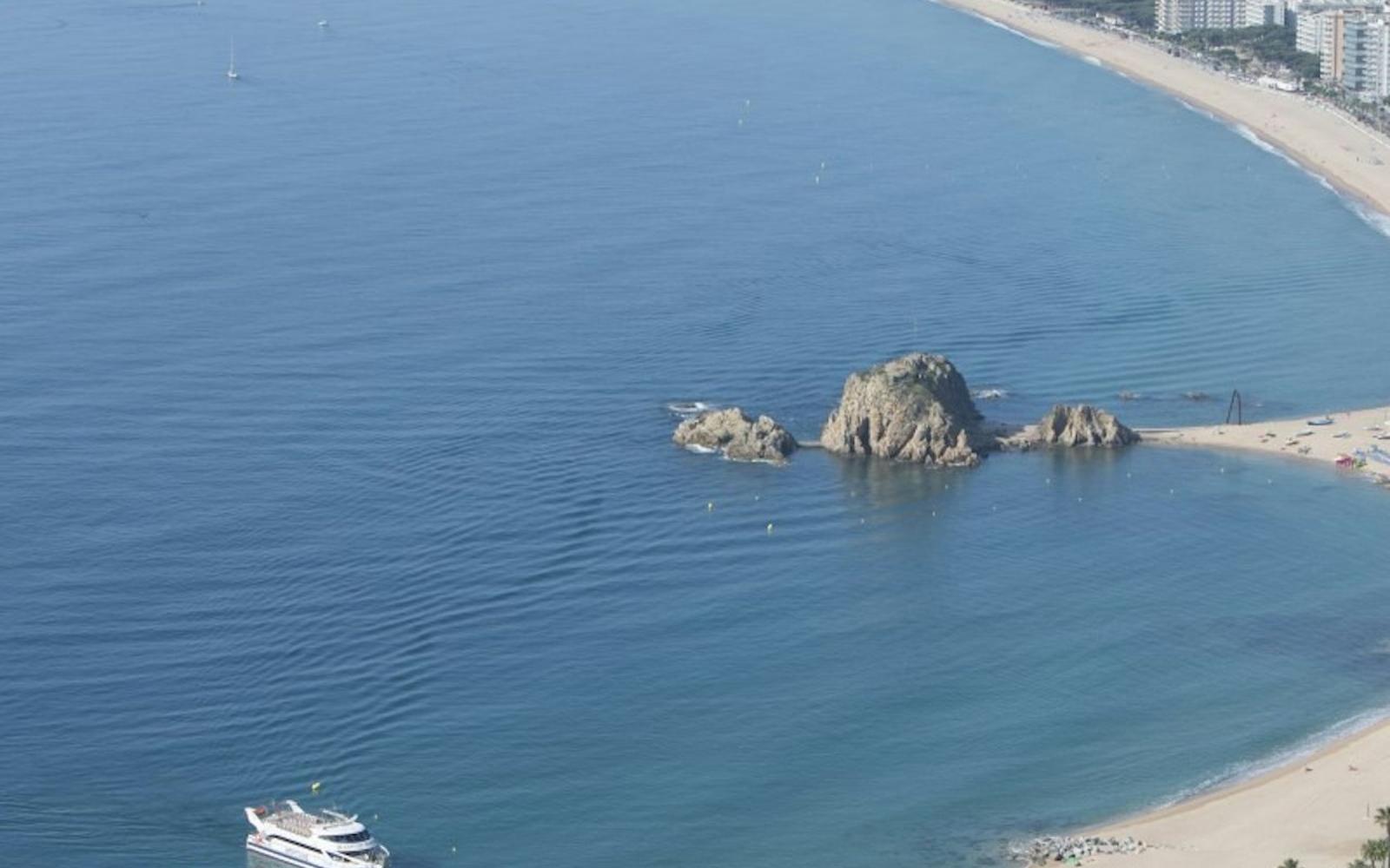 Blanes: Roundtrip Boat from Tossa de Mar tickets at Costa Brava Boat Trips, Roses