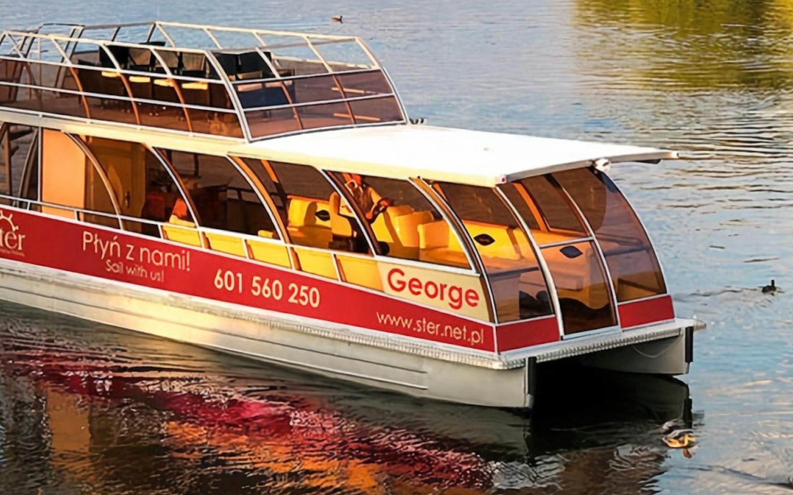 Krakow: Vistula River Cruise with Audio Guide & Panoramic Deck
