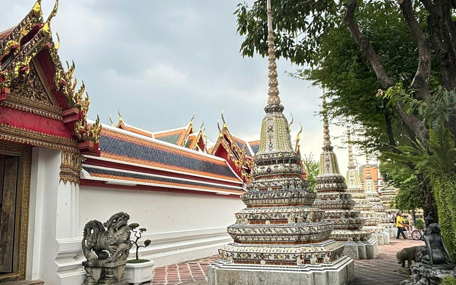 Bangkok: 3 Major Royal Temples Walking Tour