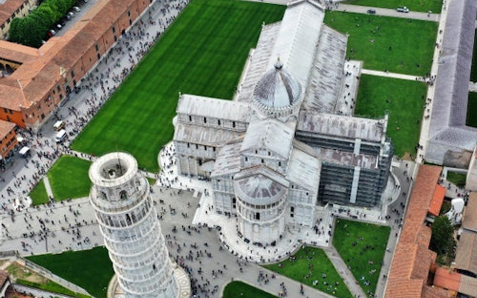 Cementiri i Catedral: Entrada Reservada