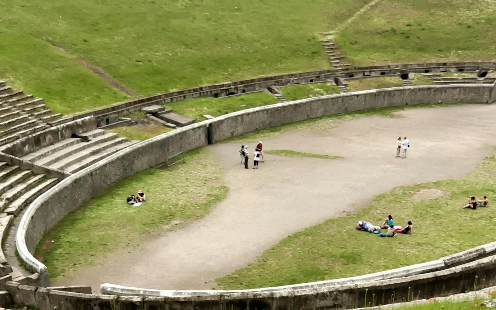 Pompeii: Guided Tour + Roundtrip from Naples tickets, Pompeii