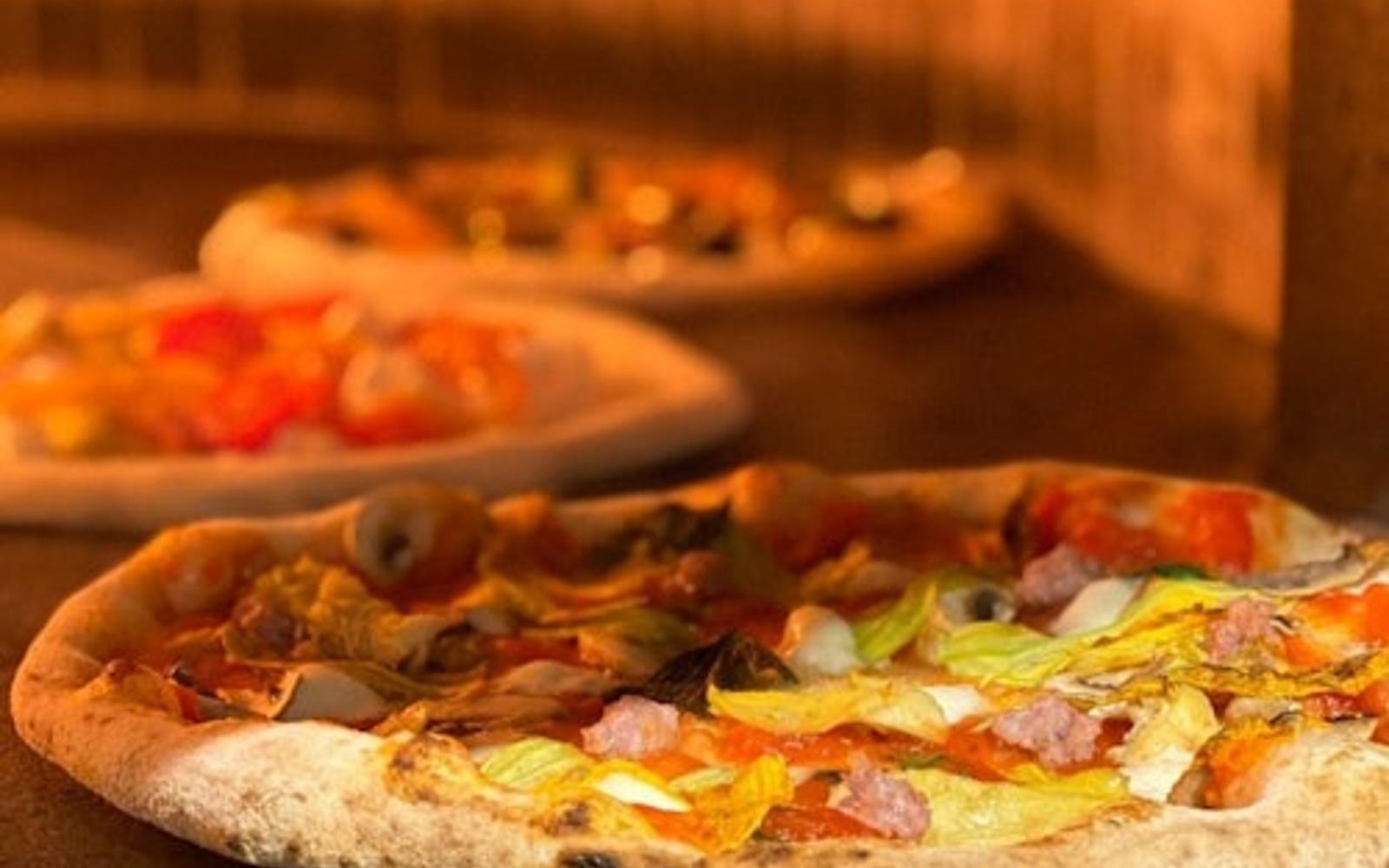 Pizza and Gelato Cooking Class at a Tuscany Farmhouse from Florence tickets at Florence Cooking Classes, Florence