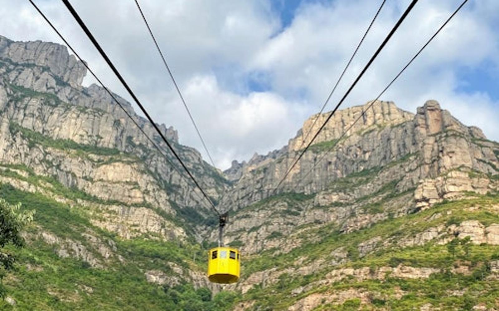 Montserrat Cable Car: Ascent Trip