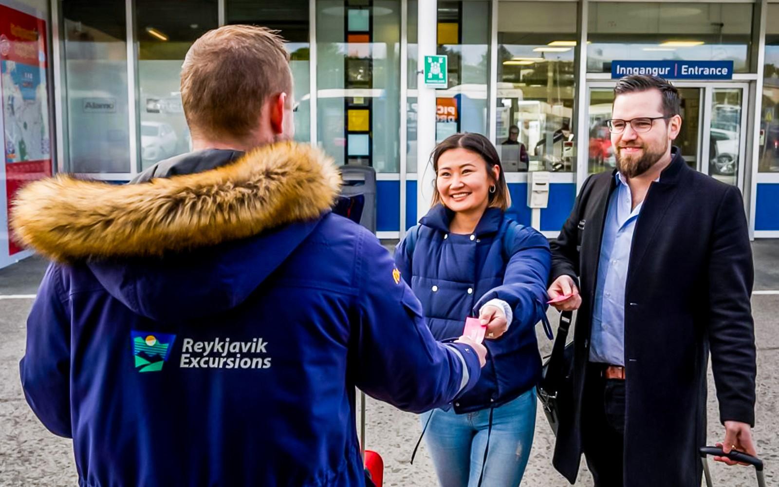 انتقالات اتوبوس: فرودگاه ریکیاویک کفلاویک به/از مرکز شهر tickets at Reykjavik Keflavik Airport, Reykjavik