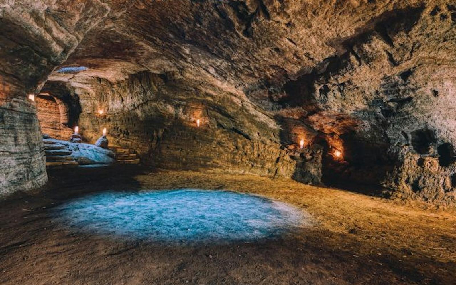 Caves of Hella: Guided Tour tickets at Tours to Caves of Hella, Hella