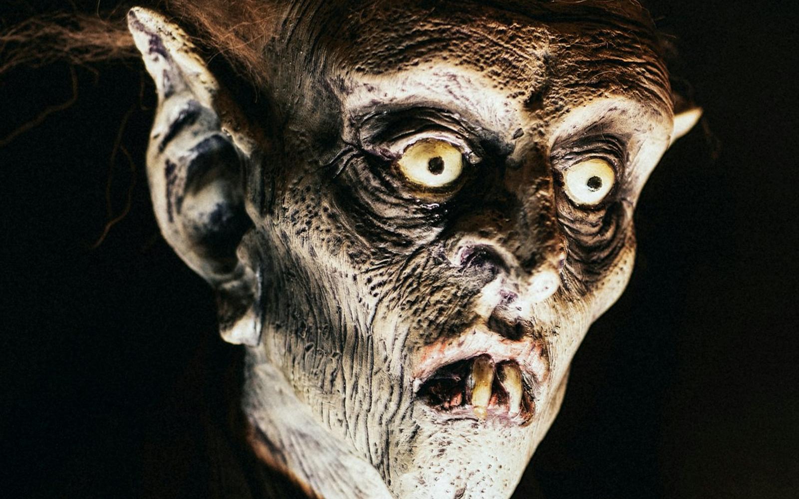 Tom Devlin's Monster Museum: Self Guided Tour