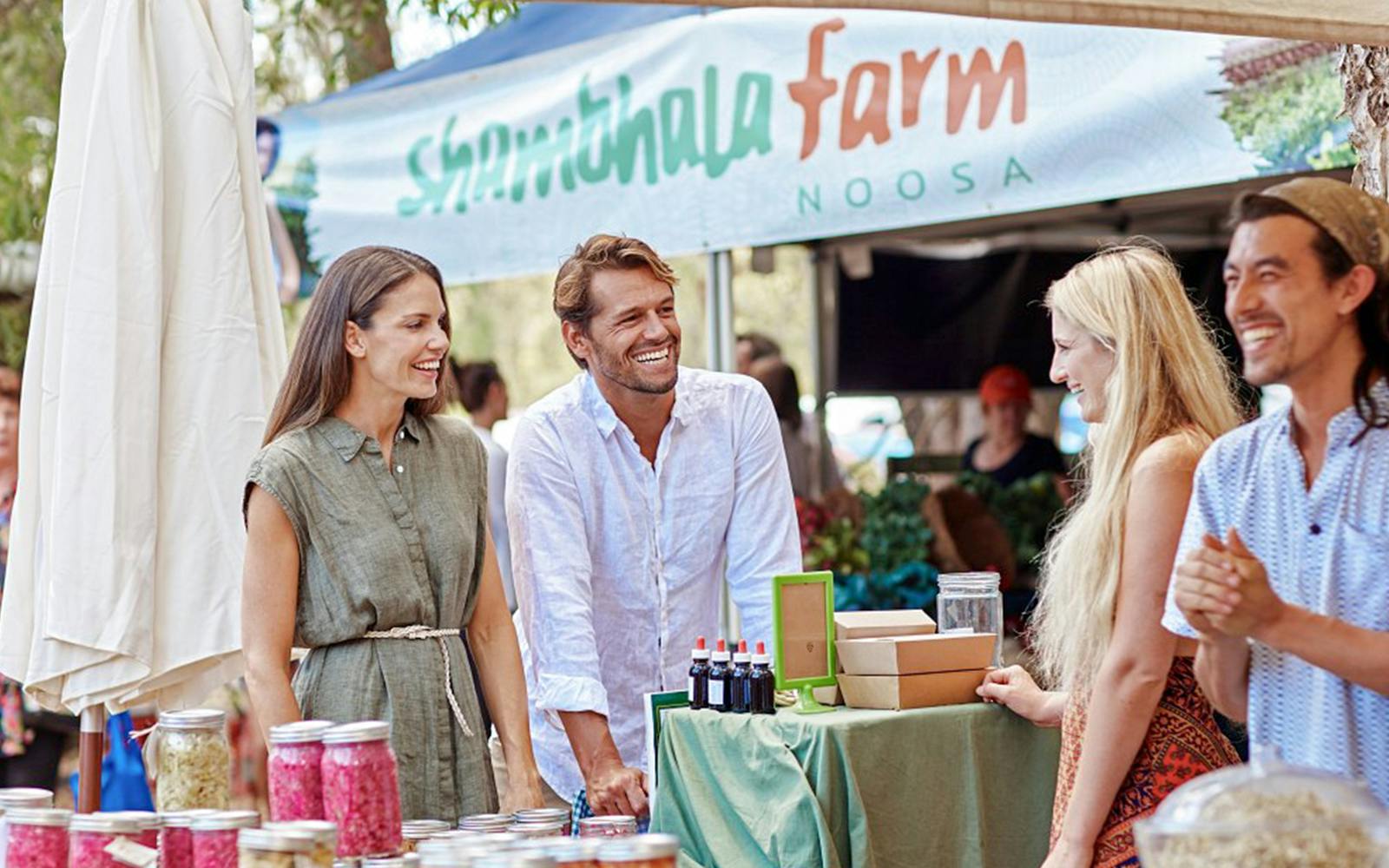 Eumundi Markets Tour with Shared Round-Trip Transfers tickets, Sunshine Coast