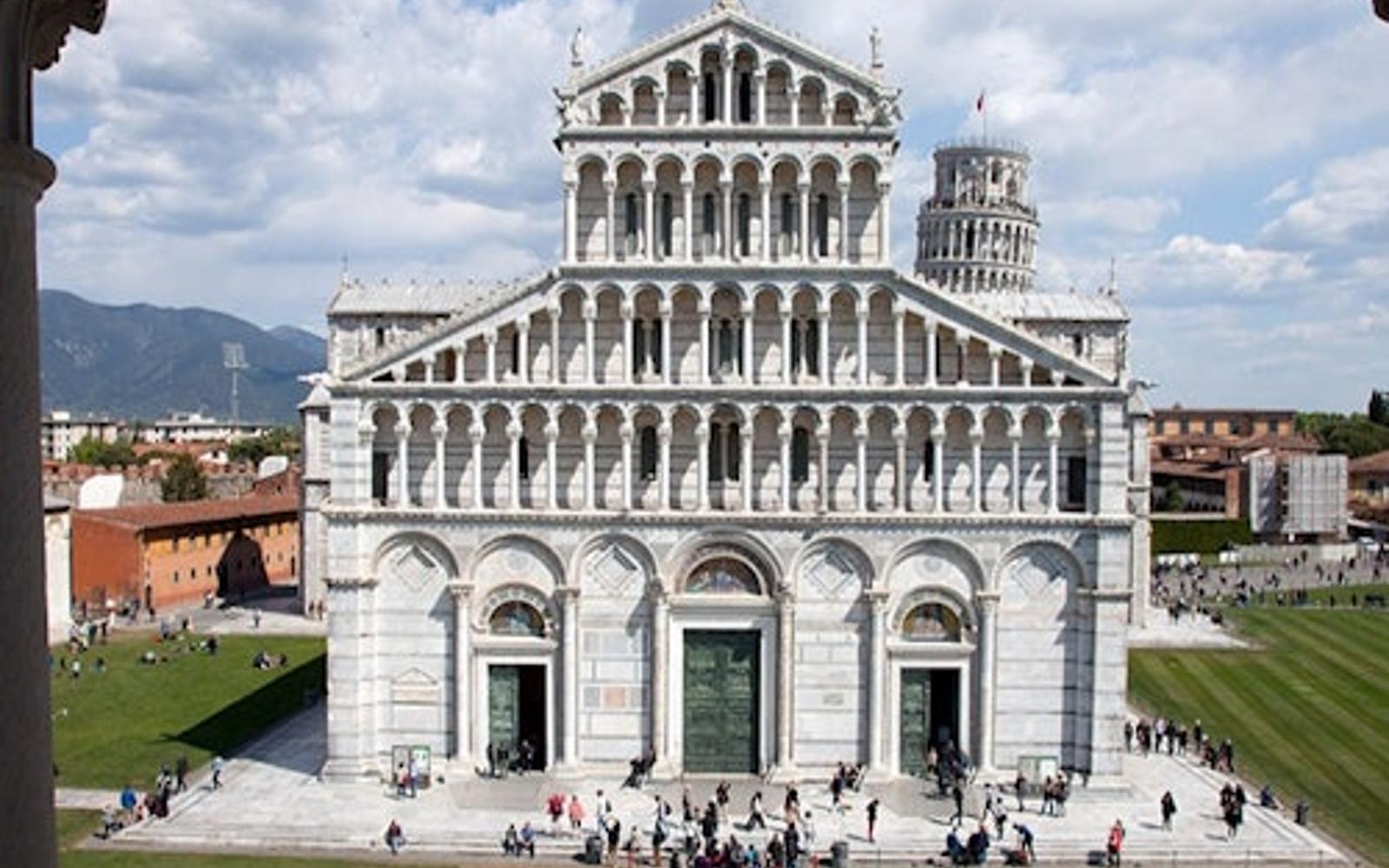 Baptistery & Cathedral of Pisa: Priority Entrance Ticket + Audio Guide