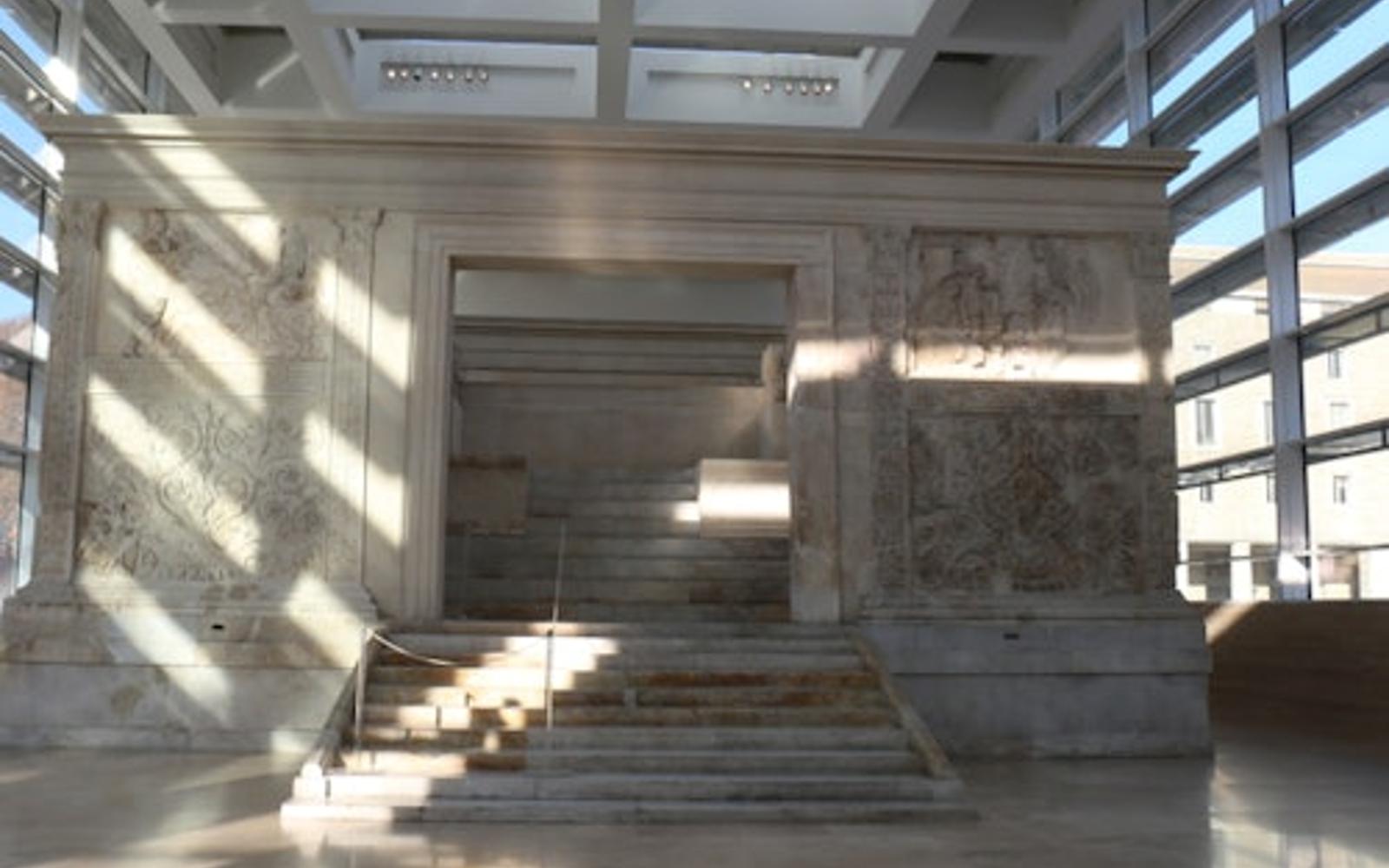 Ara Pacis Museum: Impressionism & Beyond Exhibition