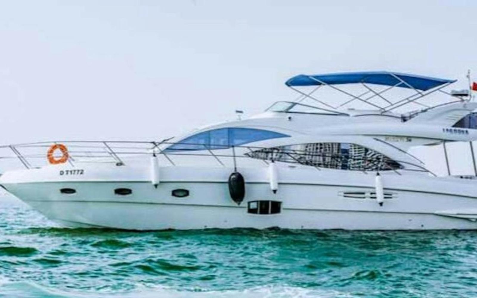Dubai Harbour: 56-Ft Yacht Charter - Lagoona tickets at Dubai Sightseeing Cruises, Dubai