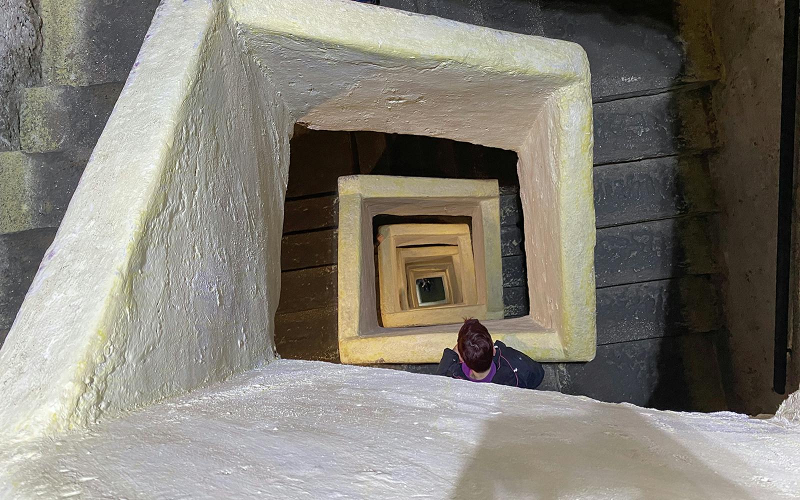 Spanish Quarters Underground Guided Tour tickets at Vico S. Anna di Palazzo, 52, Naples