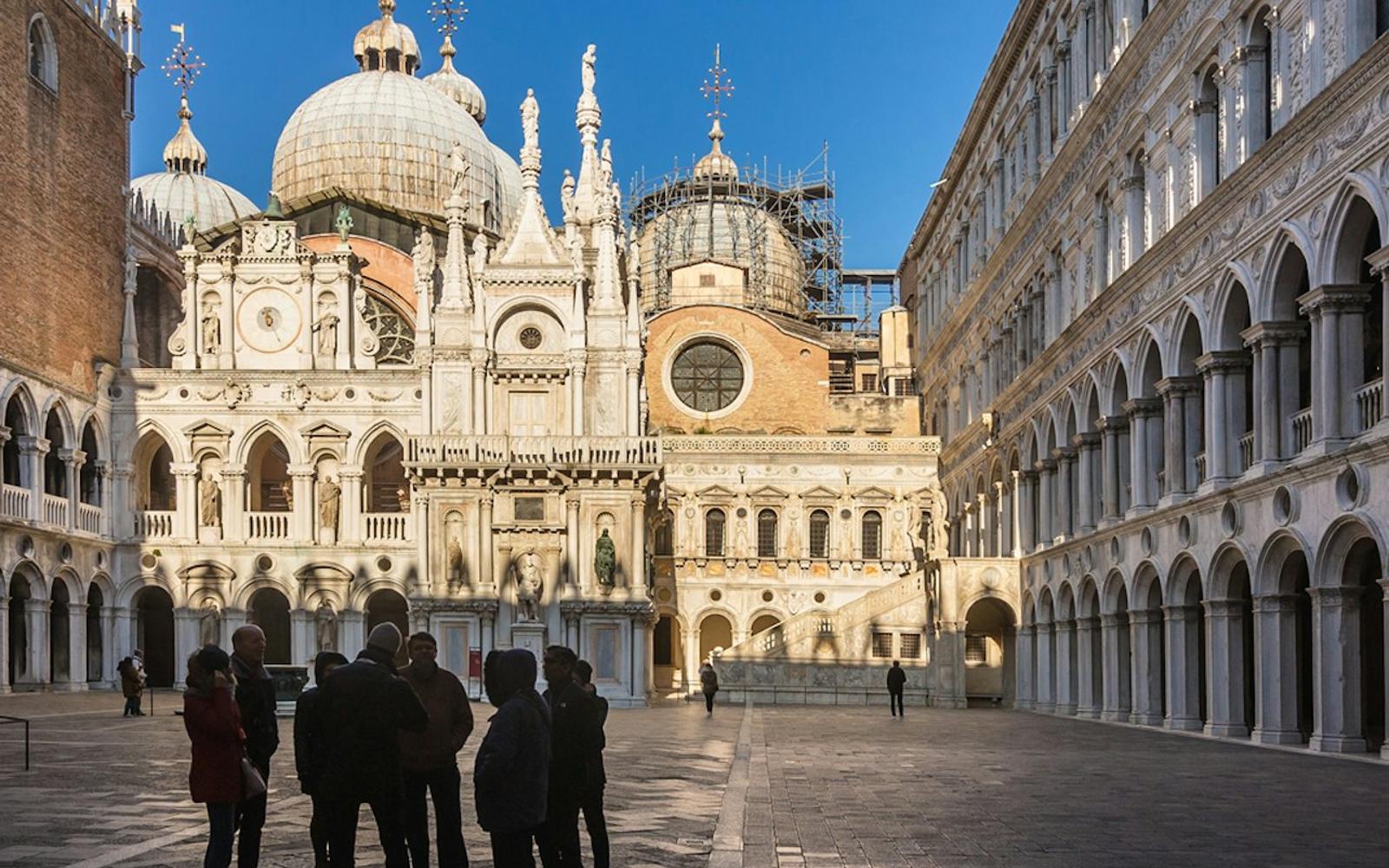 Doge's Palace: Hosted Entry Ticket (Free Cancellation)