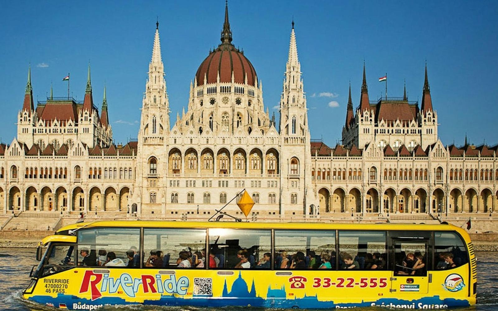 Budapest: RiverRide 1.5-Hr Floating Bus Experience