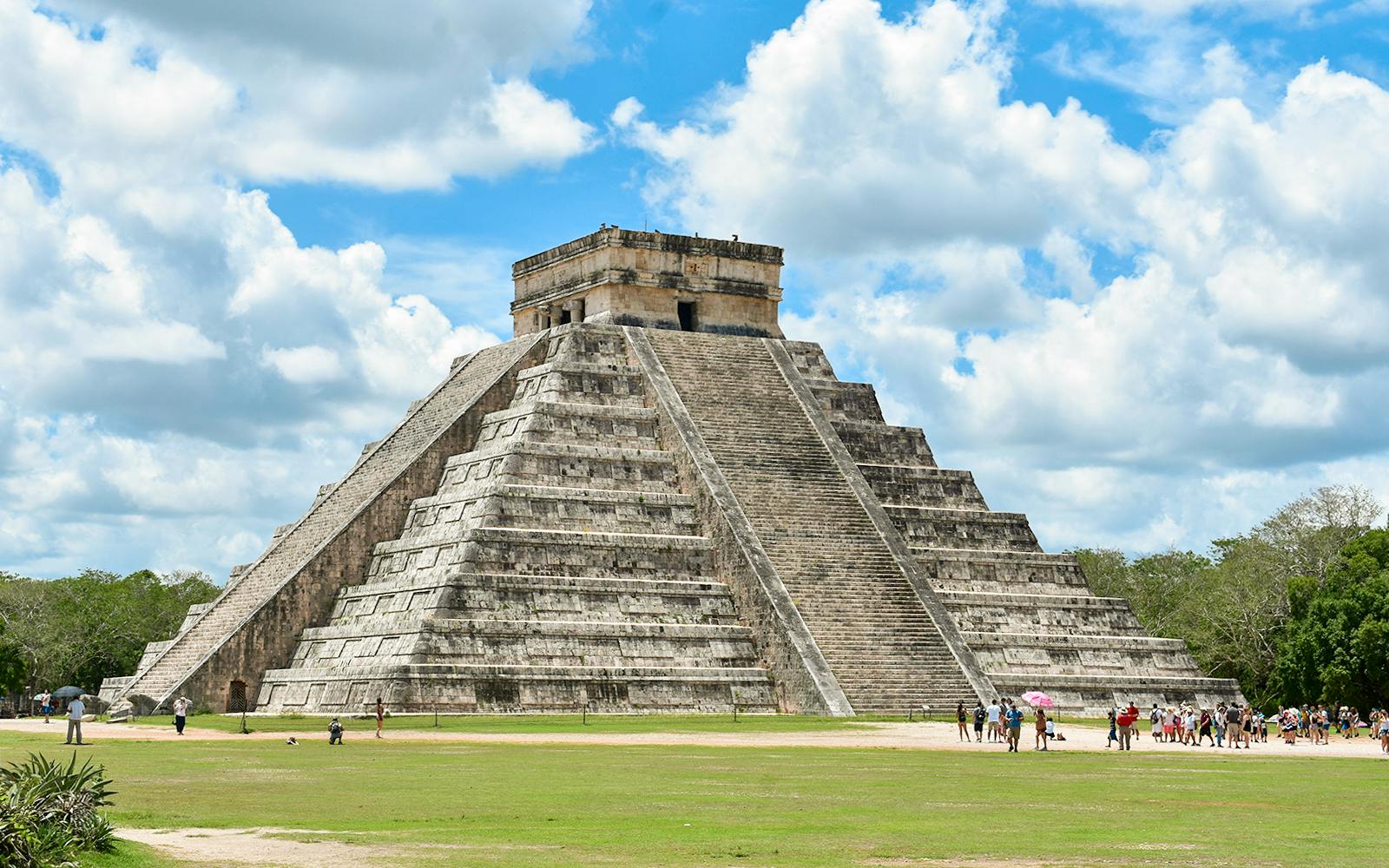 Chichén Itzá Skip-the-Line Ticket + Guided Tour (All Taxes Inclusive)