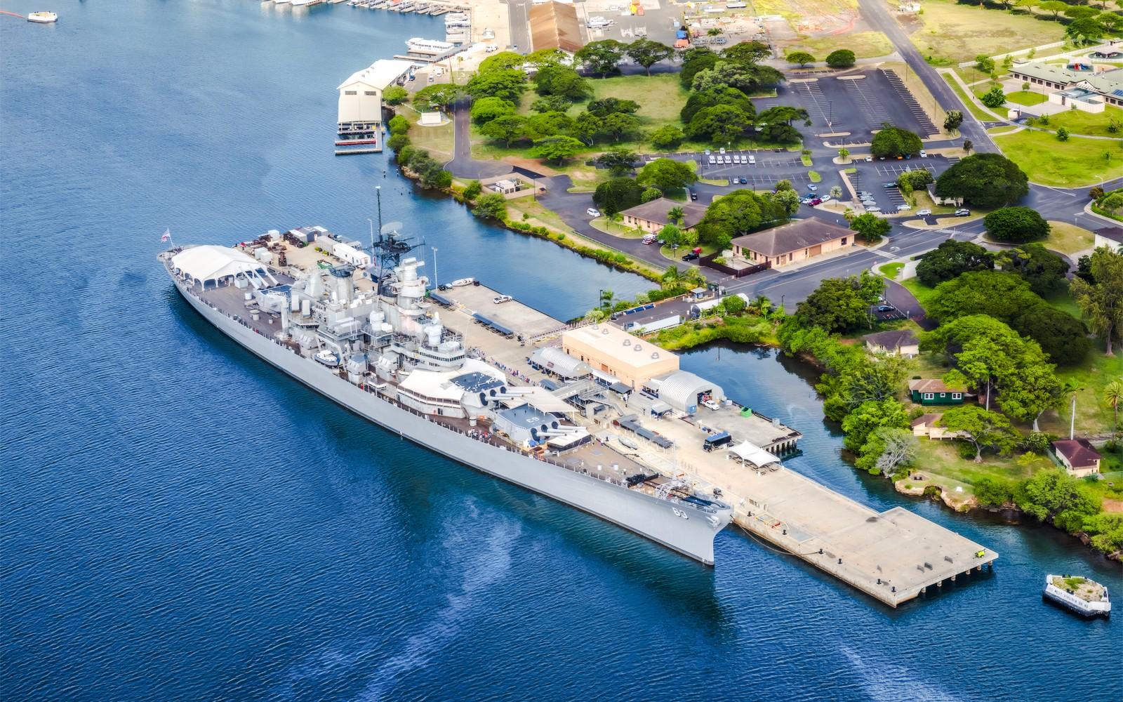 くー Pearl Harbor, Arizona Memorial, and Battleship Missouri Full-Day
