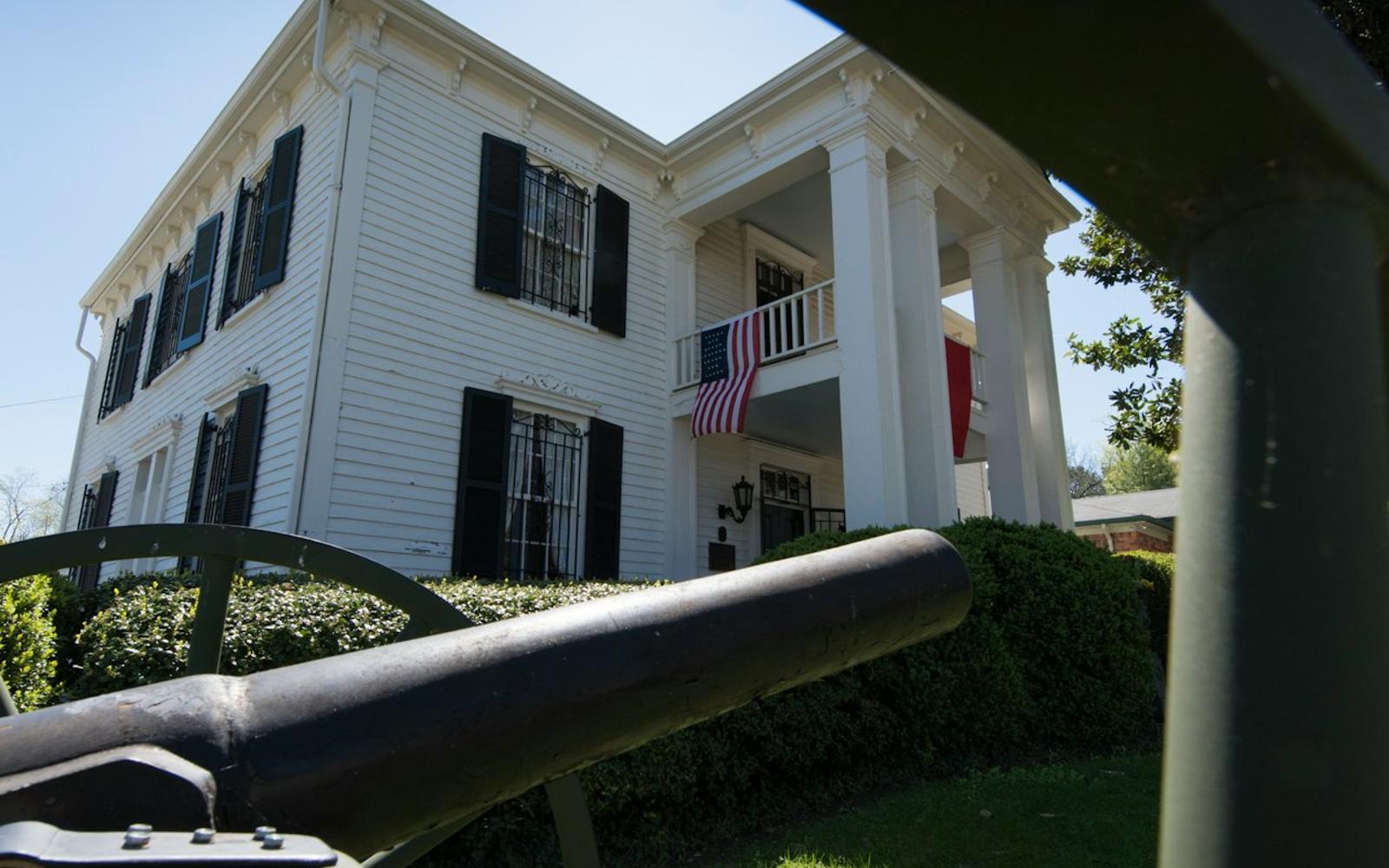 Lotz House Museum: Guided Tour tickets at Lotz House Museum, Franklin