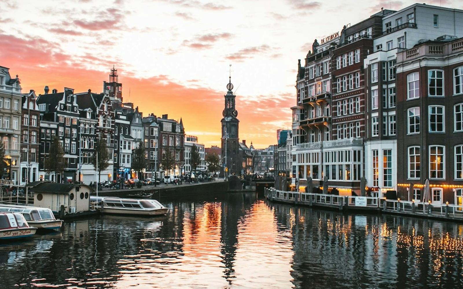 Amsterdam: Day Trip from Brussels with Cheese, Clogs & Windmills tickets at Amsterdam Day Trips from Brussels, Brussels