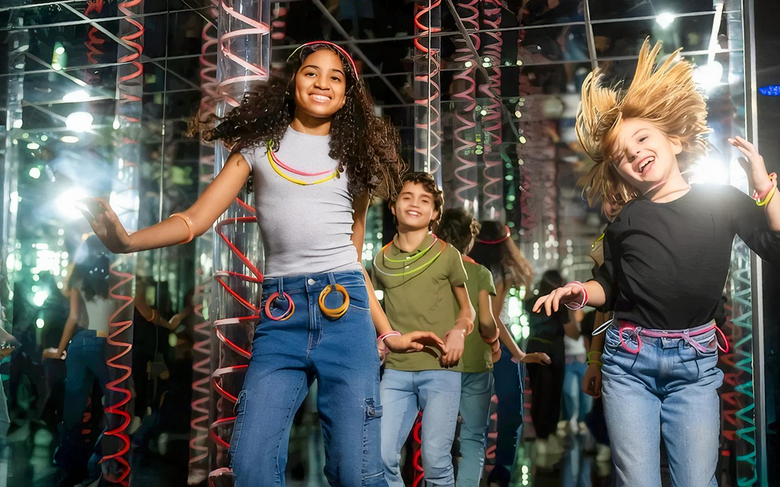 American Dream: Mirror Maze Admission Tickets