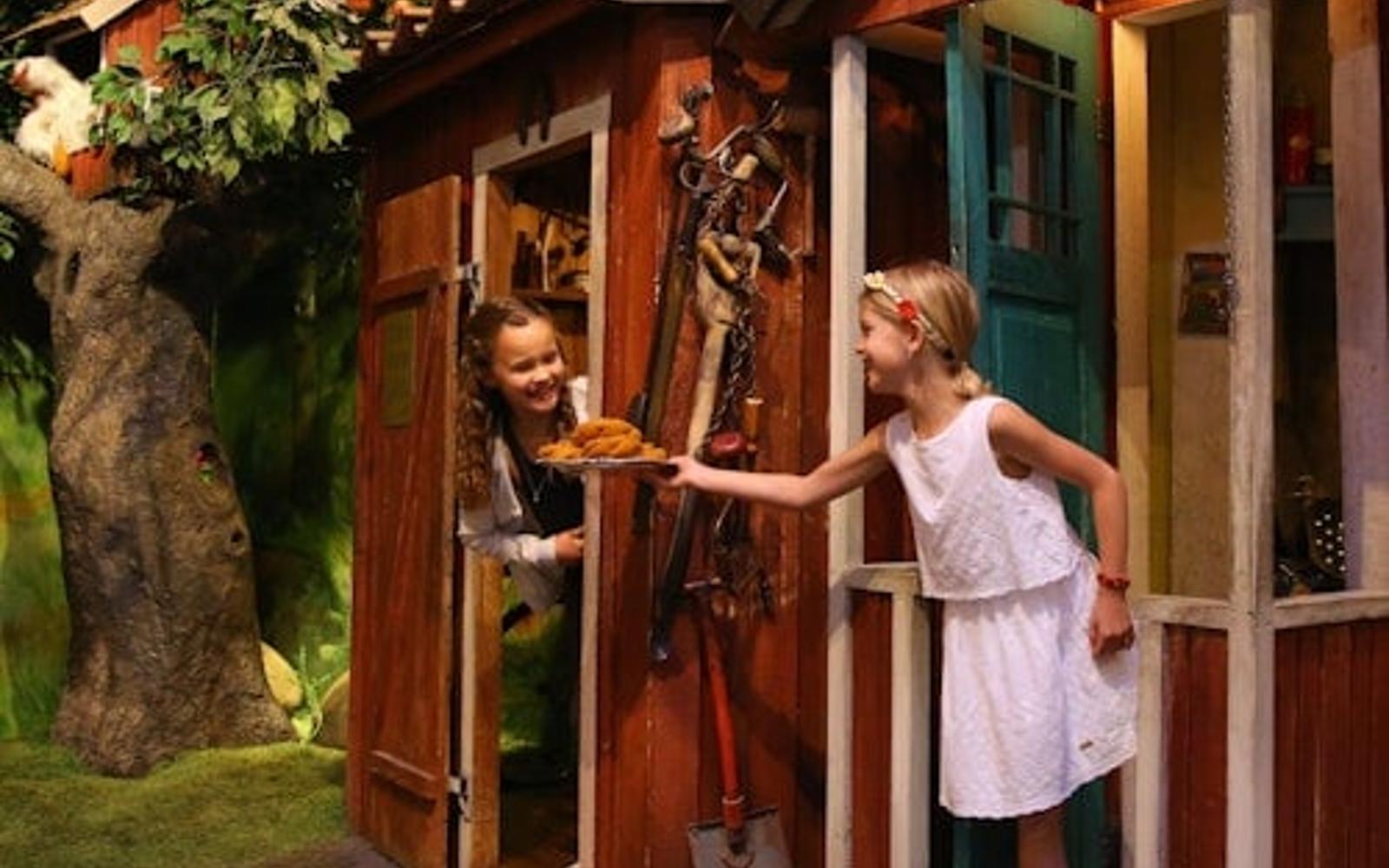دنیای افسانه‌های آسترید لیندگرن: یونی‌باکن tickets at Junibacken, استکهلم