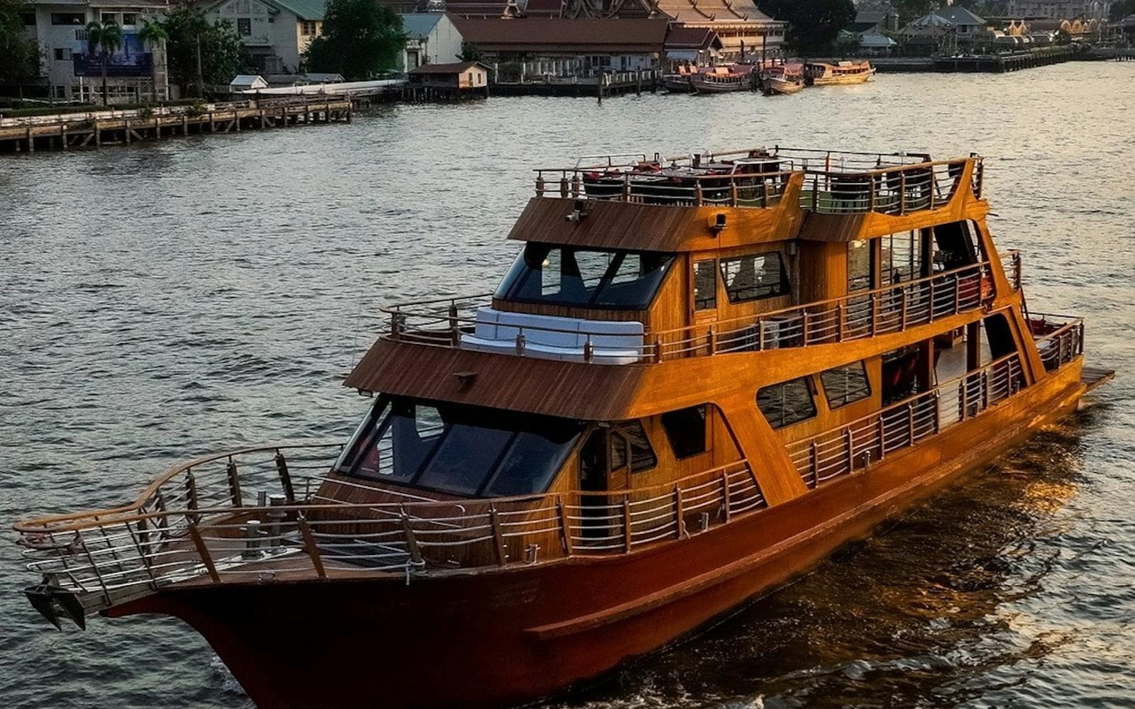 بانکوک: کروز شام لوکس عصرانه پروئک tickets at Bangkok River Cruises, بانکوک