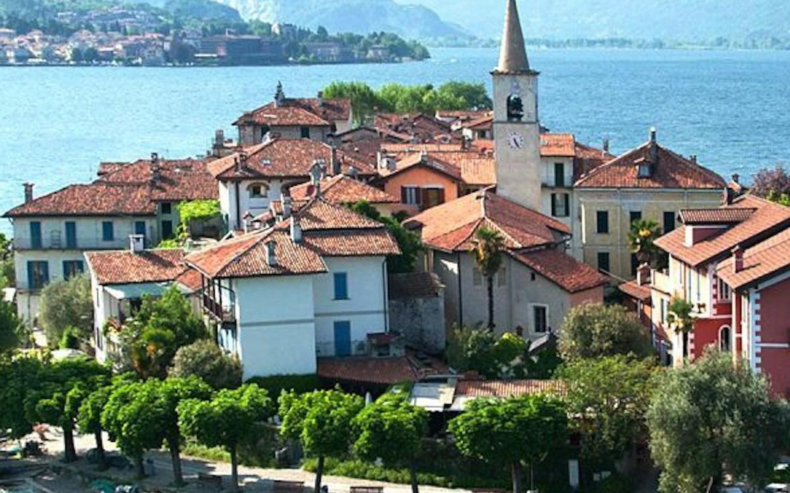 Isola dei Pescatori Boat Tour tickets at Lago Maggiore Boat Tours, میلان
